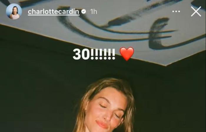 Charlotte Cardin cambia volto per festeggiare i suoi 30 anni e il risultato è magnifico