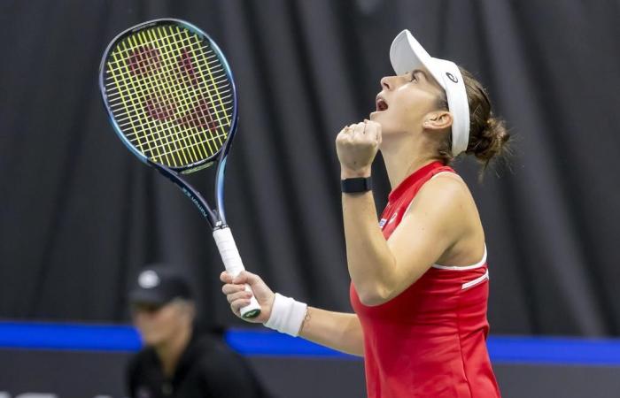 Tennis: Belinda Bencic porta il primo punto alla Svizzera