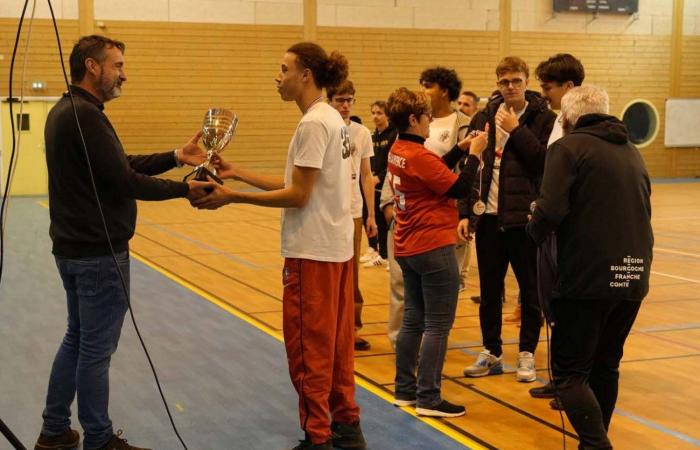 Sport Universitario: 3 medaglie d'oro nel Basket, Calcio e Pallamano per gli studenti del Le Creusot