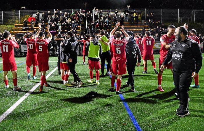 Calcio – Coupe de France: Comtal ai piedi di una montagna