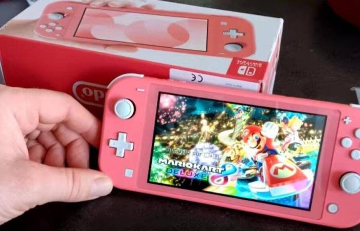 il miglior prezzo dell'anno su questo Nintendo Switch Lite le cui azioni stanno crollando