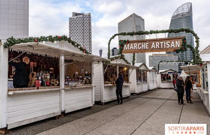 Il gigantesco mercatino di Natale La Défense è aperto! Attività festive e pista di pattinaggio in programma