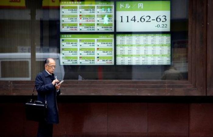 Mercati asiatici: il dollaro torna a salire rispetto allo yen