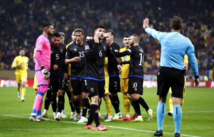 Scontro della Uefa Nations League ABBANDONATO dopo che è scoppiata una rissa e una delle squadre esce dal campo per protesta