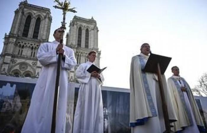 la statua della Vergine col Bambino ritorna questo venerdì durante una processione eccezionale