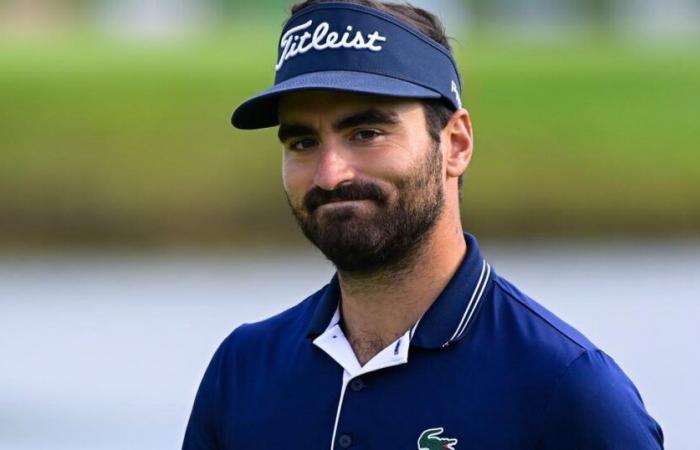 Il francese Antoine Rozner è in testa a metà della finale dell’European Tour a Dubai