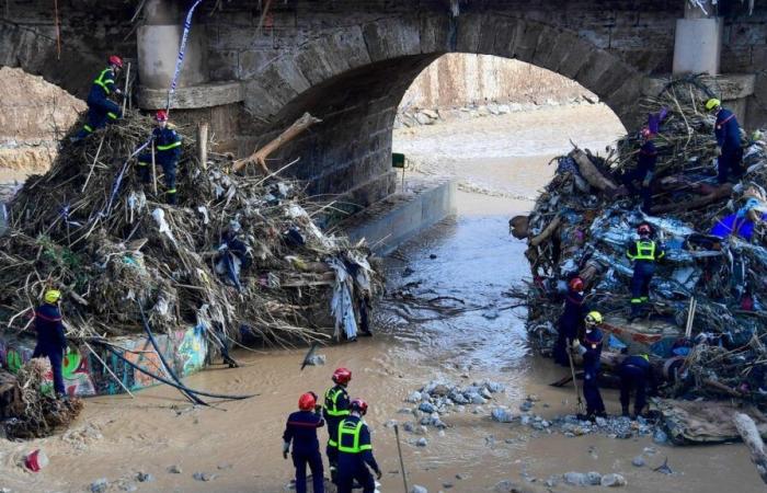 Spagna: almeno dieci morti nell'incendio di una casa di riposo