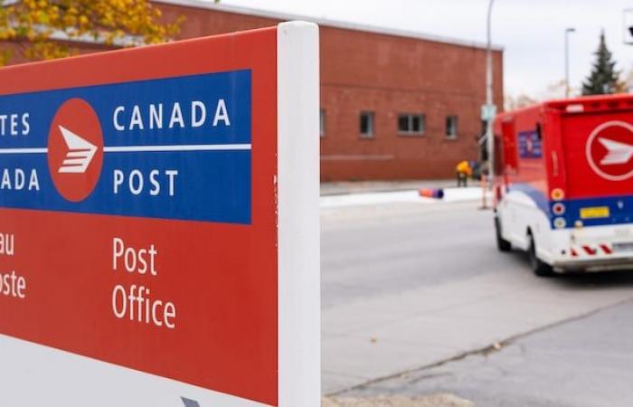 Scioperano i lavoratori delle Poste canadesi