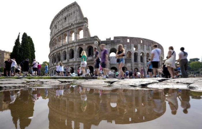 Il Colosseo di Roma avrà messo in scena i gladiatori nell’accordo Airbnb