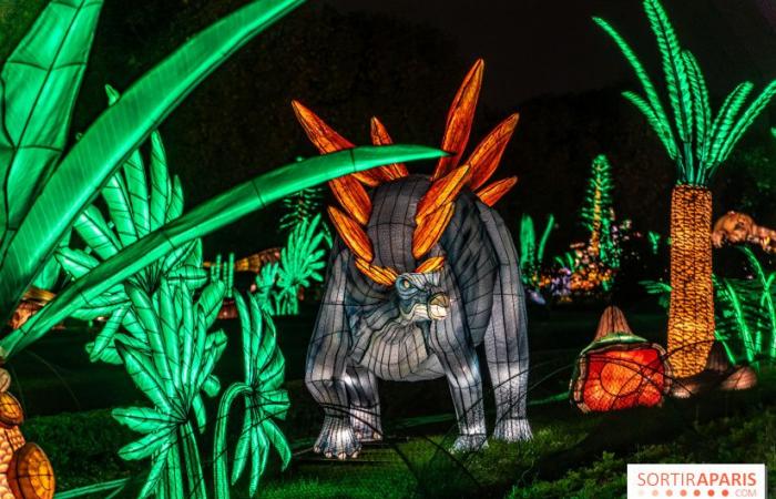 Giurassico in fase di illuminazione: il festival delle luci 2024-2025 al Jardin des Plantes – foto