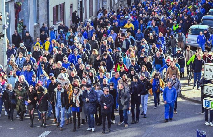 Una “marcia blu” in omaggio all'uomo in blu, iconico ciclista ucciso da un automobilista