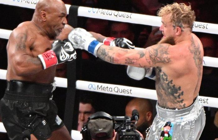 Mike Tyson contro lo YouTuber Jake Paul Arlington: chi ha vinto l’incontro di boxe professionistico trasmesso ieri sera su Netflix?