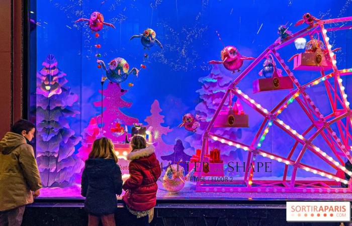 Le vetrine e l'albero di Natale delle Galeries Lafayette 2024