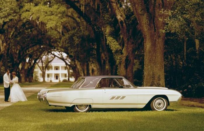 Ford Thunderbird 1961-63: Ford fa il grande passo