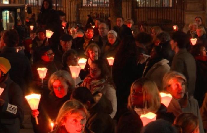 omaggio al muratore “in blu” di Limoges, la Vergine che ritorna a Notre-Dame… Novità di sabato 16 novembre