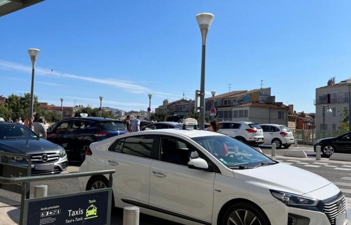 controllo massiccio all'uscita della stazione di Saint-Charles, la polizia ha colto nel segno