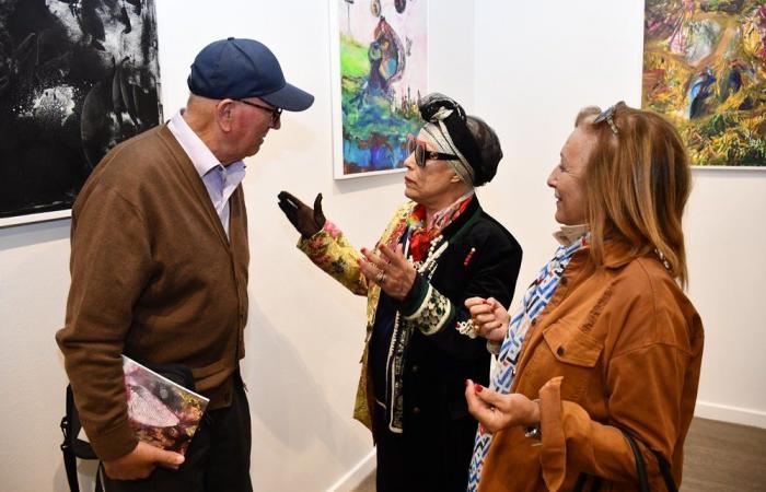 Inaugurazione a Rabat della mostra ‘Poesia e pittura’ di Loubaba Laalej