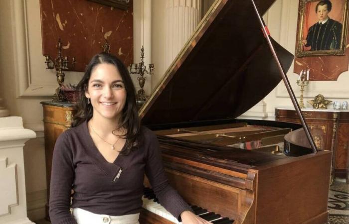 La pianista Lise Khatib fa risuonare la musica delle compositrici