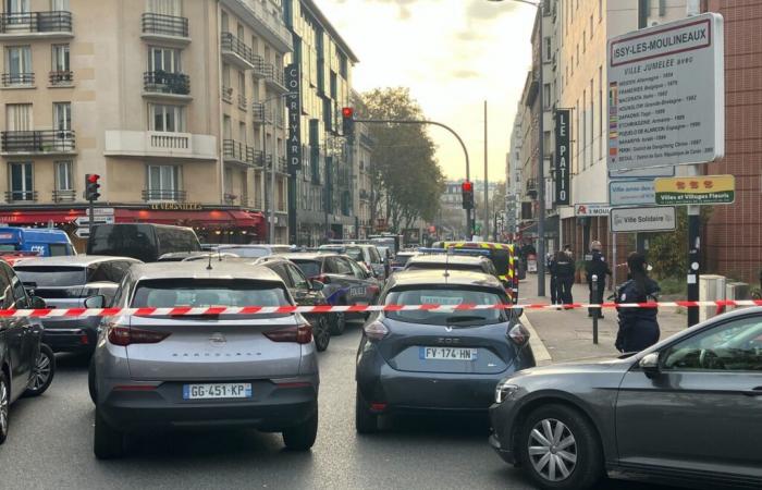 Profilo del sospettato, indagini… Cosa sappiamo della presa di ostaggi in un ristorante di Issy-les-Moulineaux