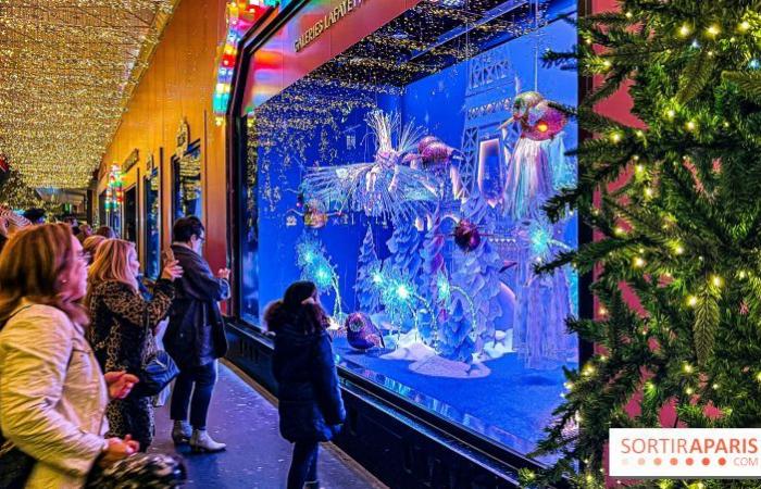 Le vetrine e l’albero di Natale delle Galeries Lafayette 2024