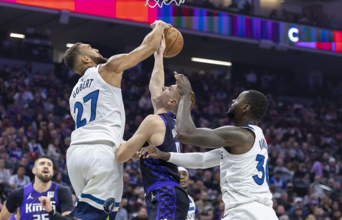 Anthony Edwards arriva tardi mentre i Timberwolves scappano da Sacramento con la vittoria agli straordinari dopo un quasi collasso – Twin Cities