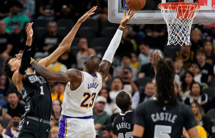 NBA: di fronte a LeBron James e alle stelle dei Lakers, Victor Wembanyama si è imbattuto in qualcuno più forte di lui