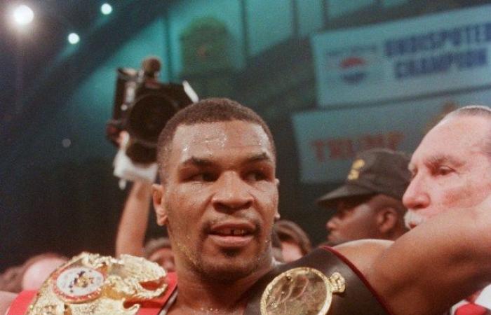 Chi ha perso Mike Tyson in carriera e qual è stato il suo record? La leggenda della boxe battuta da Jake Paul in un incontro controverso