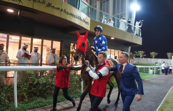 Sir Alex Ferguson vince il suo 2° Bahrain International Trophy con Spirit Dancer davanti al francese Calif (3°) e Andromeda (5°): il GRANDE VIDEO REPORT