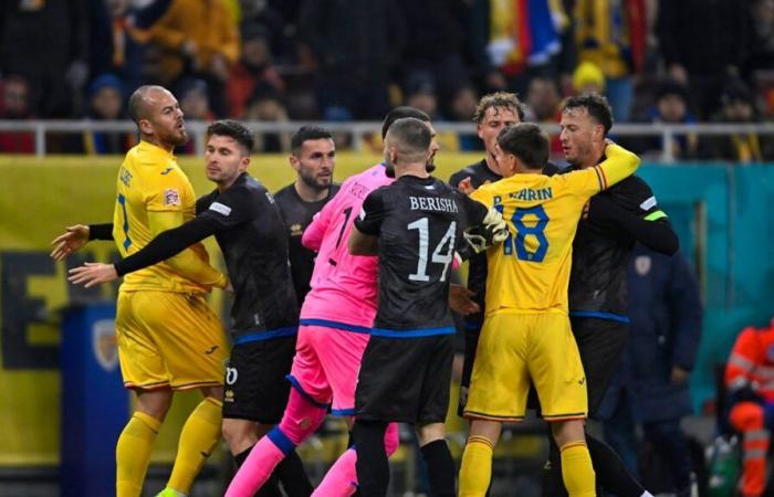 Calcio: si canta “Serbia, Serbia!”, Romania-Kosovo ferma