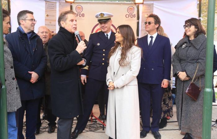 Foto: Eva Longoria, Jean Reno, Dominic West, Zabou Breitman, Constance Labbé, Patrick Paroux… pioggia di stelle all'Hospices de Beaune