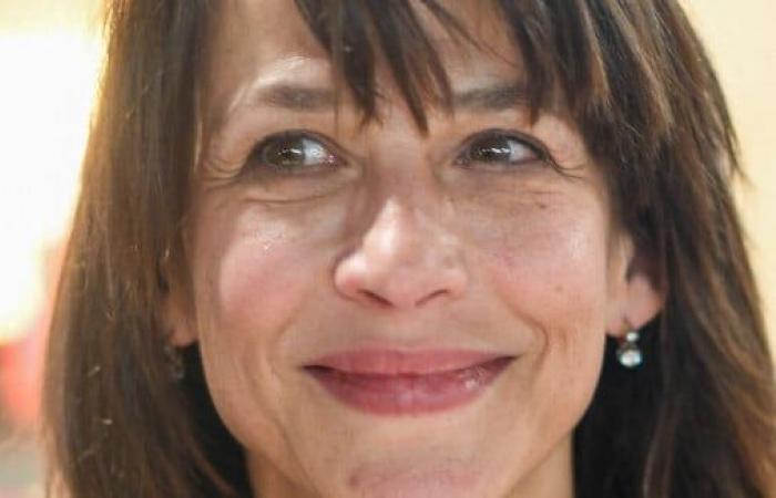 Sophie Marceau: Cosa è successo ai suoi due figli, Vincent e Juliette, cresciuti nell’ombra?