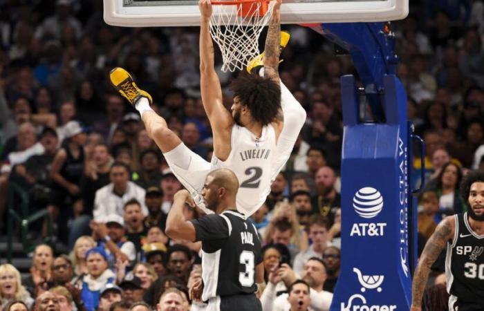 Gli Spurs senza Wemby crollano nel secondo tempo perdendo contro i Mavs