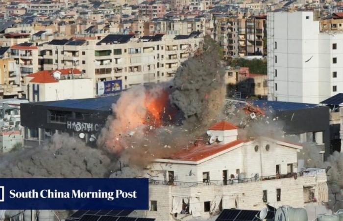 Gli attacchi israeliani uccidono 12 persone a Gaza durante la notte mentre Netanyahu affronta i suoi critici