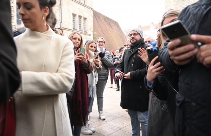 Foto: Eva Longoria, Jean Reno, Dominic West, Zabou Breitman, Constance Labbé, Patrick Paroux… pioggia di stelle all’Hospices de Beaune