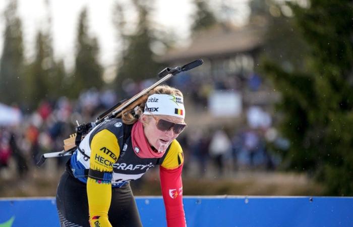 Biathlon | Sjusjøen: nonostante uno spavento all'ultimo tiro, Ingrid Landmark Tandrevold vince la mass start davanti a Maren Kirkeeide e Dorothea Wierer | rivista nordica | N. 1 Biathlon