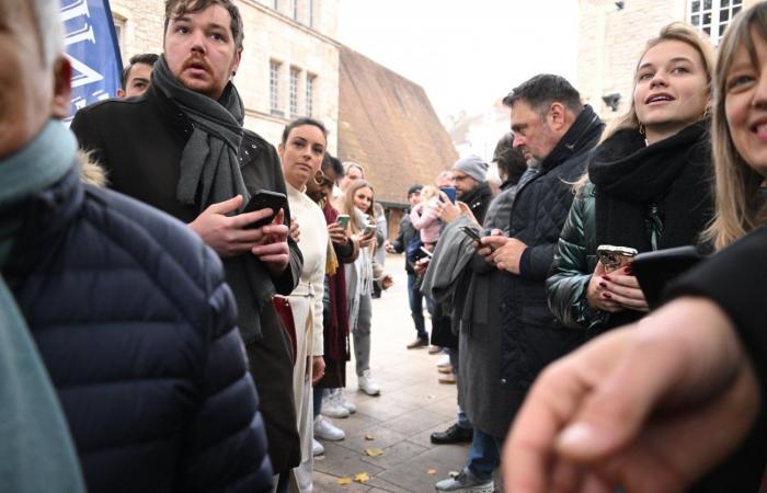 Foto: Eva Longoria, Jean Reno, Dominic West, Zabou Breitman, Constance Labbé, Patrick Paroux… pioggia di stelle all'Hospices de Beaune