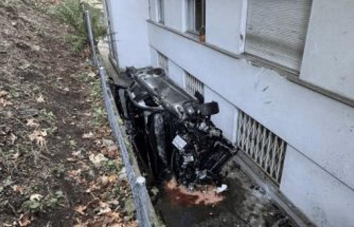 Incidente a Montreux: un’auto cade su un edificio