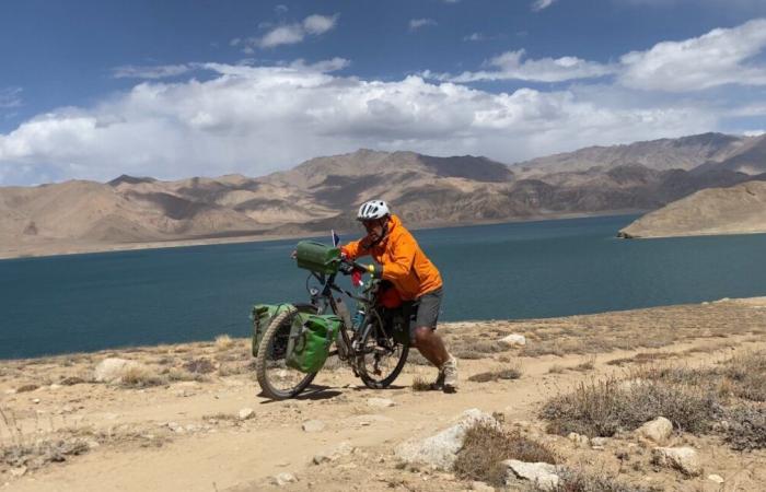 50 giorni e 2.500 km “da solo in bicicletta” in Tagikistan, questo abitante della Sarthe racconta il suo difficile viaggio