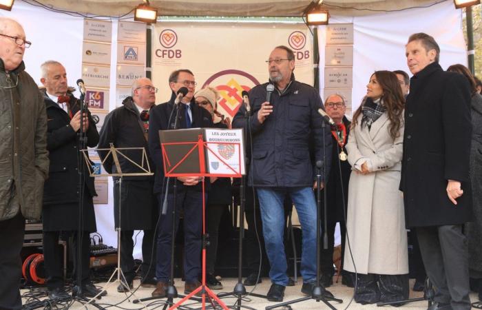 Foto: Eva Longoria, Jean Reno, Dominic West, Zabou Breitman, Constance Labbé, Patrick Paroux… pioggia di stelle all’Hospices de Beaune