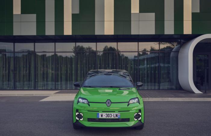 La nuova Renault 5 elettrica su LLD, prezzi a seconda delle versioni e delle finiture