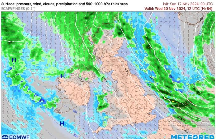 L’aria artica attanaglia il Regno Unito, provocando avvisi di neve e ghiaccio