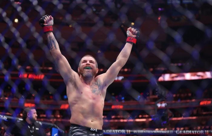 Bonus extra UFC 309 assegnato, ma non per la sottomissione di Jim Miller