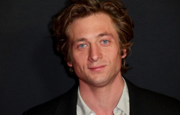 Un concorso per sosia di Jeremy Allen White tenutosi a Chicago