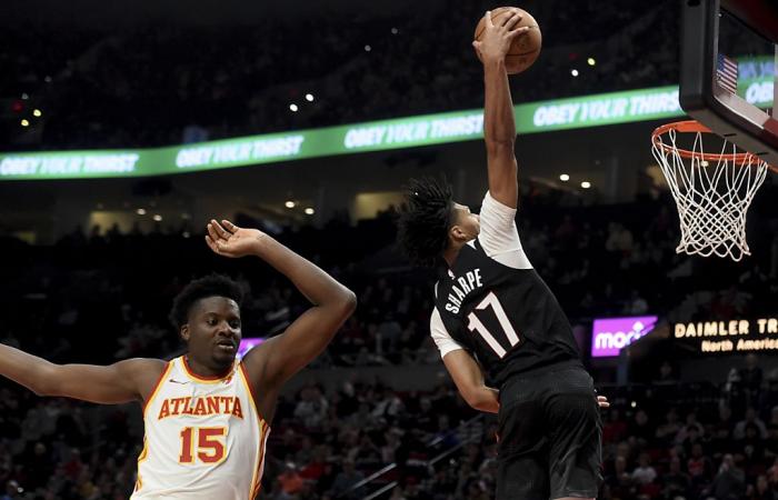 Clint Capela e Kyshawn George sconfitti