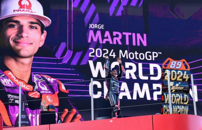 Il grande pallone (costoso) di Martin sul podio della MotoGP di Montmélo