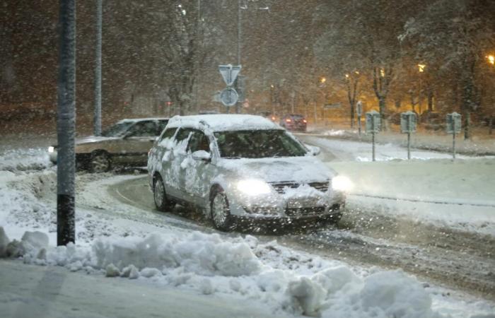 la neve arriva in pianura in tutti questi dipartimenti, le temperature scendono