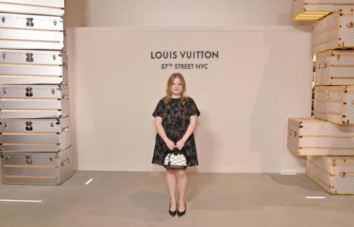 Martha Stewart, Ana de Armas, Julez Smith e altre star partecipano all'inaugurazione del negozio Louis Vuitton sulla 57th Street a New York