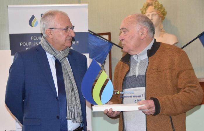 Mareuil riceve il premio per il comune più impegnato nel risparmio idrico della Dordogna