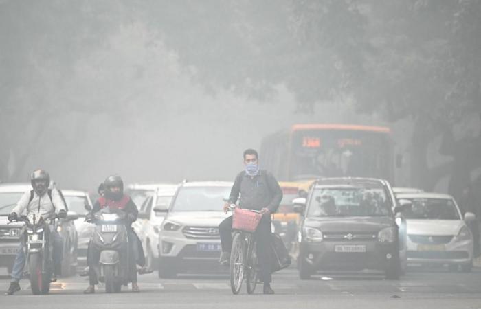 Nuova Delhi: inquinamento atmosferico 60 volte superiore agli standard