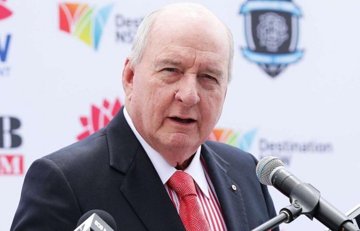 Il conduttore radiofonico australiano Alan Jones accusato di aver abusato sessualmente di 8 persone